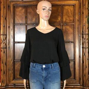 Joan Rivers Black Tiered Pleated Sleeve V-neck Top